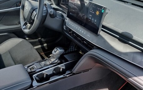 Toyota Camry, 2025 год, 5 500 000 рублей, 11 фотография