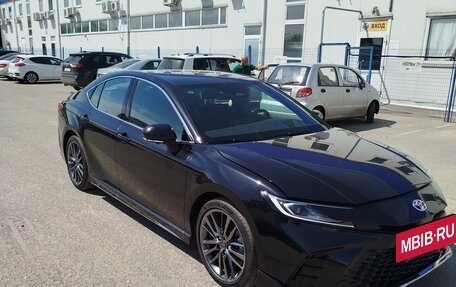 Toyota Camry, 2025 год, 5 500 000 рублей, 4 фотография