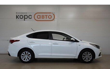 Hyundai Solaris II рестайлинг, 2019 год, 1 423 000 рублей, 4 фотография