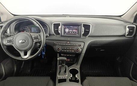 KIA Sportage IV рестайлинг, 2018 год, 2 380 000 рублей, 9 фотография