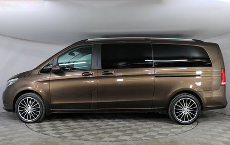 Mercedes-Benz V-Класс, 2017 год, 4 250 000 рублей, 8 фотография