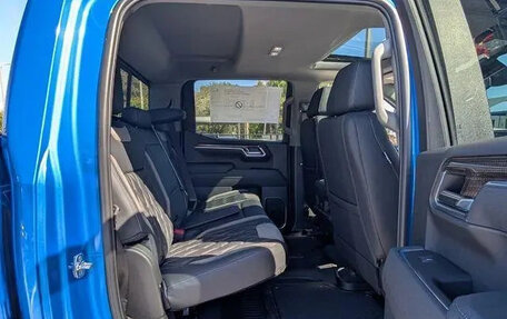 Chevrolet Silverado, 2025 год, 9 855 000 рублей, 12 фотография