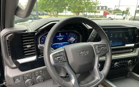 Chevrolet Silverado, 2026 год, 13 875 000 рублей, 15 фотография