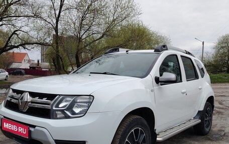 Renault Duster I рестайлинг, 2016 год, 1 110 000 рублей, 1 фотография