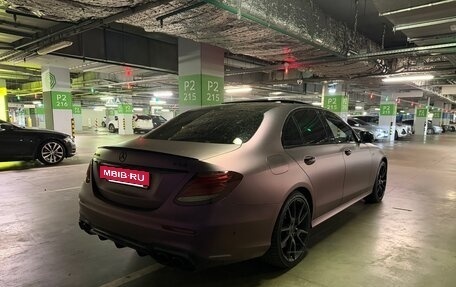 Mercedes-Benz E-Класс AMG, 2018 год, 4 150 000 рублей, 5 фотография