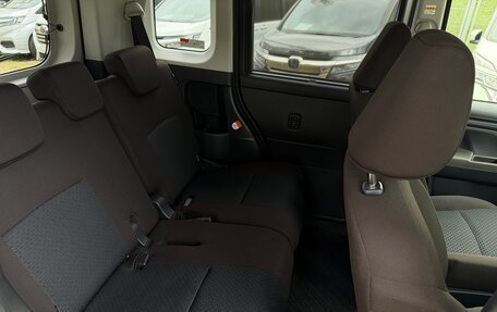 Toyota Roomy I, 2021 год, 1 130 000 рублей, 15 фотография