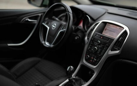 Opel Astra J, 2012 год, 860 000 рублей, 5 фотография