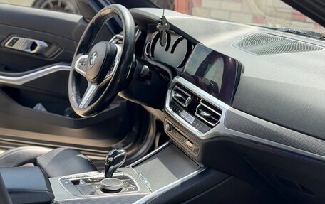 BMW 3 серия, 2019 год, 3 340 000 рублей, 4 фотография