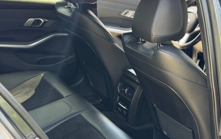 BMW 3 серия, 2019 год, 3 340 000 рублей, 5 фотография