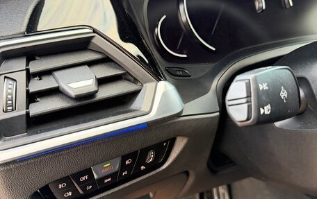 BMW 3 серия, 2019 год, 3 340 000 рублей, 21 фотография