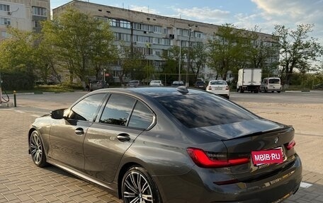 BMW 3 серия, 2019 год, 3 340 000 рублей, 12 фотография