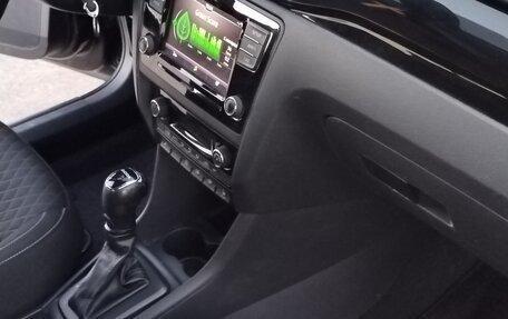Skoda Rapid I, 2018 год, 1 250 000 рублей, 13 фотография