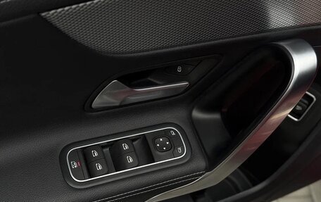 Mercedes-Benz A-Класс, 2022 год, 2 720 000 рублей, 12 фотография