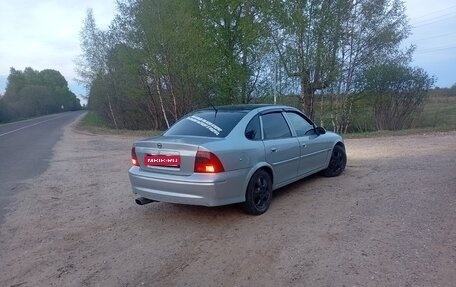 Opel Vectra B рестайлинг, 1999 год, 180 000 рублей, 1 фотография