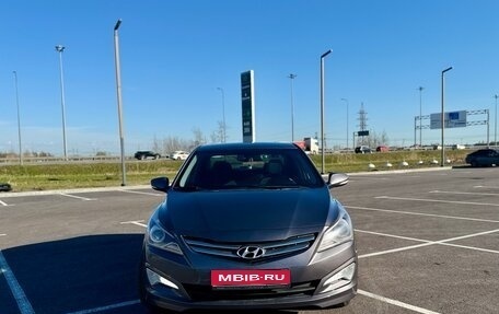 Hyundai Solaris II рестайлинг, 2016 год, 1 180 000 рублей, 1 фотография