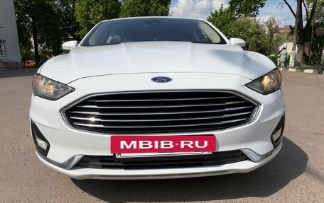 Ford Fusion (North America) II, 2020 год, 1 300 000 рублей, 3 фотография