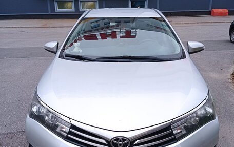 Toyota Corolla, 2013 год, 1 100 000 рублей, 4 фотография