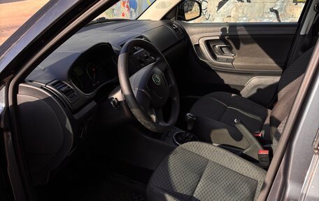 Skoda Fabia II, 2012 год, 590 000 рублей, 6 фотография