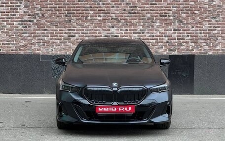 BMW 5 серия, 2025 год, 7 998 000 рублей, 2 фотография
