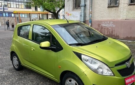 Chevrolet Spark III, 2011 год, 550 000 рублей, 3 фотография