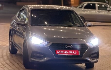 Hyundai Solaris II рестайлинг, 2018 год, 1 070 000 рублей, 2 фотография
