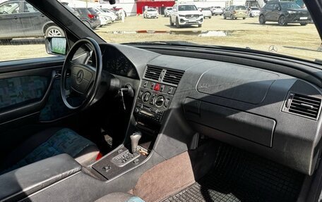Mercedes-Benz C-Класс, 1997 год, 230 000 рублей, 11 фотография