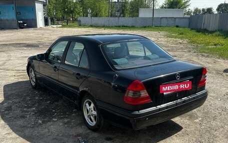 Mercedes-Benz C-Класс, 1997 год, 230 000 рублей, 4 фотография