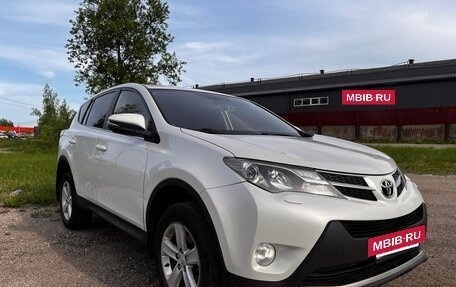 Toyota RAV4, 2013 год, 1 620 000 рублей, 4 фотография