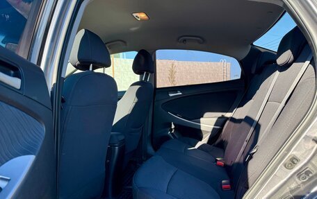 Hyundai Solaris II рестайлинг, 2016 год, 1 180 000 рублей, 10 фотография