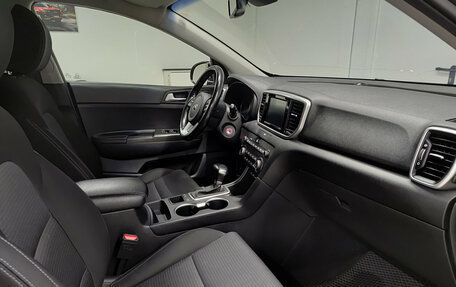 KIA Sportage IV рестайлинг, 2020 год, 2 125 000 рублей, 11 фотография