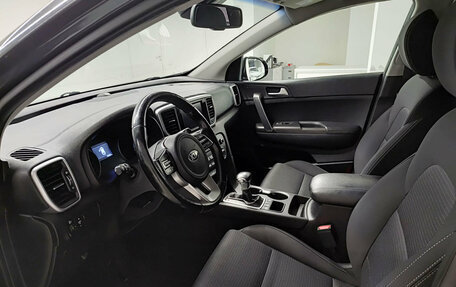 KIA Sportage IV рестайлинг, 2020 год, 2 125 000 рублей, 16 фотография