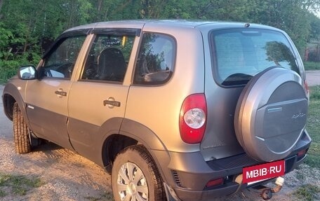 Chevrolet Niva I рестайлинг, 2011 год, 630 000 рублей, 6 фотография