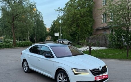 Skoda Superb III рестайлинг, 2018 год, 2 470 000 рублей, 2 фотография