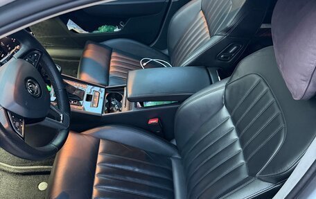 Skoda Superb III рестайлинг, 2018 год, 2 470 000 рублей, 8 фотография