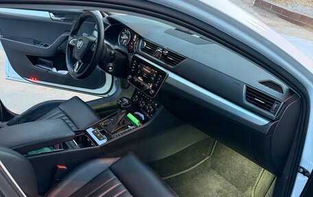 Skoda Superb III рестайлинг, 2018 год, 2 470 000 рублей, 7 фотография