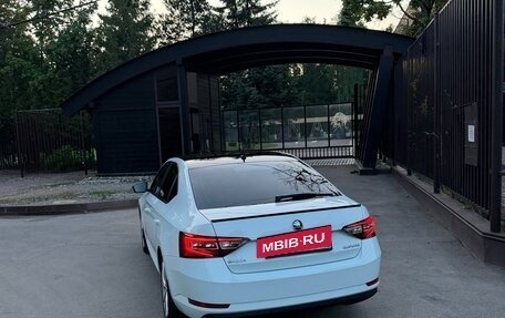 Skoda Superb III рестайлинг, 2018 год, 2 470 000 рублей, 4 фотография