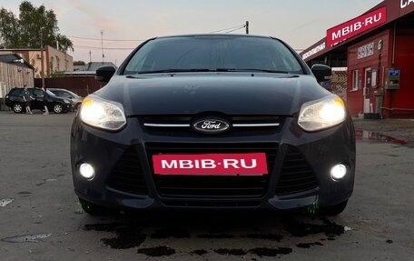 Ford Focus III, 2011 год, 690 000 рублей, 2 фотография