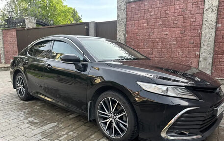 Toyota Camry, 2021 год, 3 000 000 рублей, 5 фотография