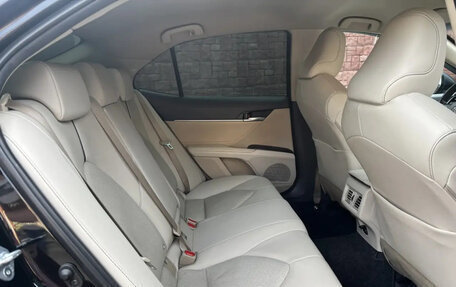 Toyota Camry, 2021 год, 3 000 000 рублей, 8 фотография