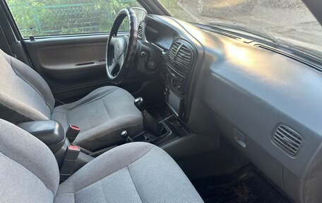 KIA Sportage IV рестайлинг, 2004 год, 250 000 рублей, 14 фотография