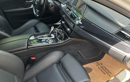 BMW 5 серия, 2015 год, 2 480 000 рублей, 17 фотография
