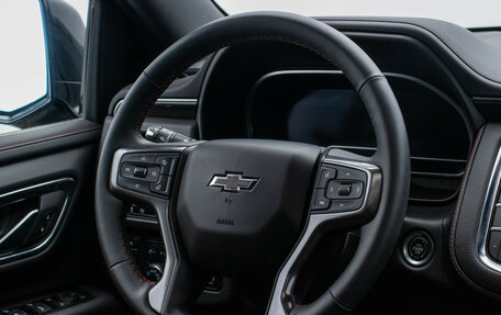 Chevrolet Suburban, 2023 год, 10 600 000 рублей, 13 фотография