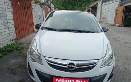Opel Corsa D, 2012 год, 950 000 рублей, 1 фотография