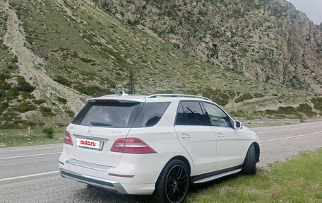 Mercedes-Benz M-Класс, 2015 год, 2 500 000 рублей, 4 фотография