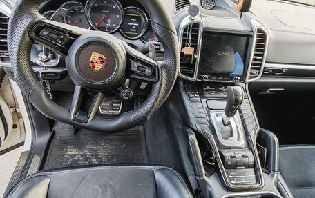 Porsche Cayenne III, 2010 год, 2 799 000 рублей, 7 фотография