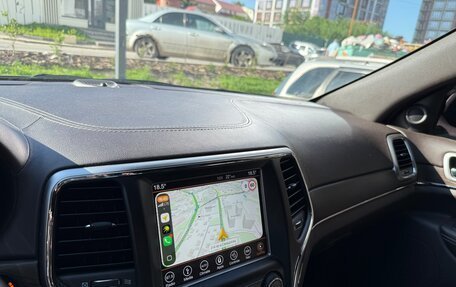 Jeep Grand Cherokee, 2017 год, 4 650 000 рублей, 14 фотография