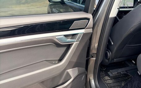 Volkswagen Touareg III, 2019 год, 5 300 000 рублей, 9 фотография