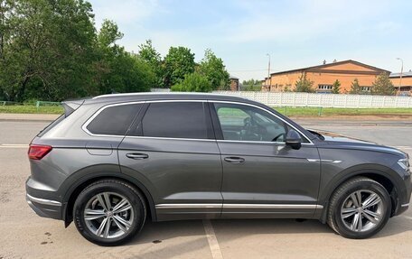 Volkswagen Touareg III, 2019 год, 5 300 000 рублей, 4 фотография