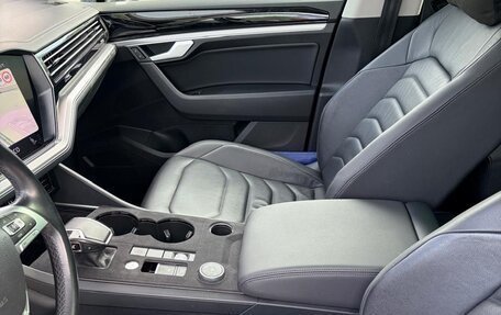 Volkswagen Touareg III, 2019 год, 5 300 000 рублей, 11 фотография