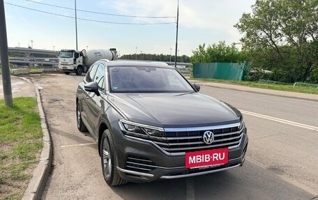 Volkswagen Touareg III, 2019 год, 5 300 000 рублей, 3 фотография